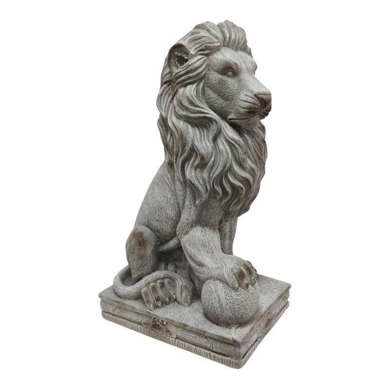 Regal Guardian Lion Statue - Sol & Stone